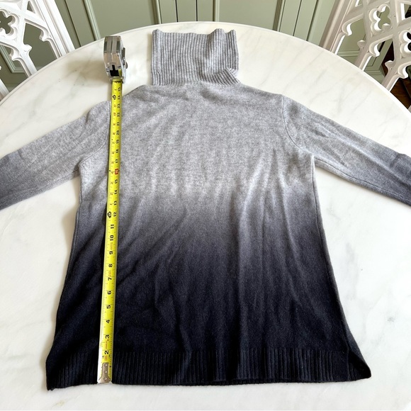 QUINN Dip Dye Turtle Neck Cashmere Sweater Black Gray Sz S - Picture 7 of 10